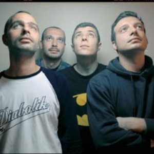 “Dead Pop Club”的封面