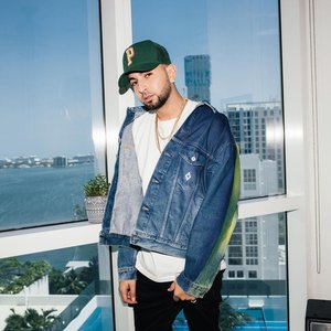 Изображение для 'Justin Quiles'