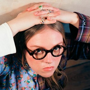 'Emma-Jean Thackray'の画像