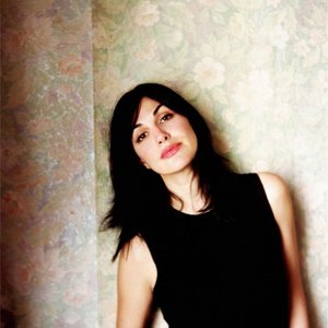 “Helena Noguerra”的封面