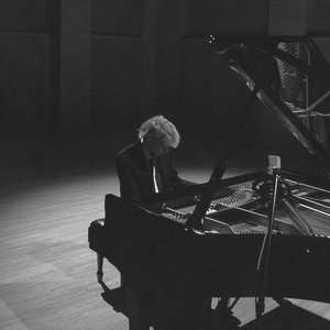 “Takahiro Kido”的封面