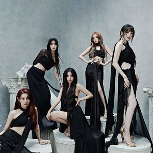 Image for '(G)I-DLE'