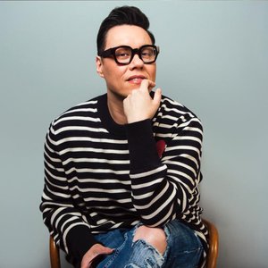 Изображение для 'Gok Wan'