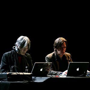 Image pour 'Fennesz + Sakamoto'