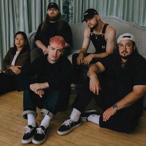 Изображение для 'Knocked Loose'