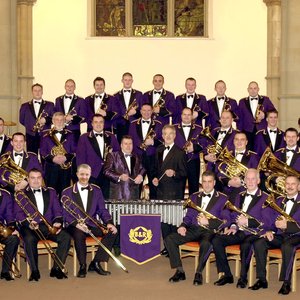 “Brighouse and Rastrick Brass Band”的封面