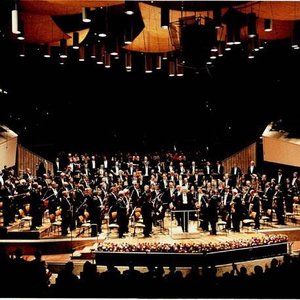 Изображение для 'Berliner Philharmoniker & Herbert von Karajan'