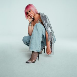 “Stela Rade”的封面