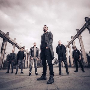 Zdjęcia dla 'Bloodred Hourglass'