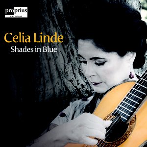 “Shades in Blue”的封面