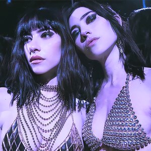 Zdjęcia dla 'The Veronicas'