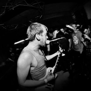 “River Jumpers”的封面