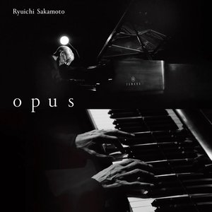 “Opus”的封面