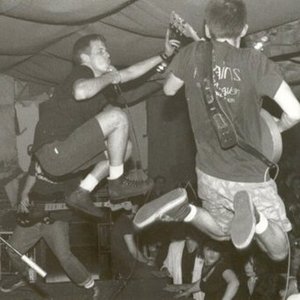 “Verbal Assault”的封面