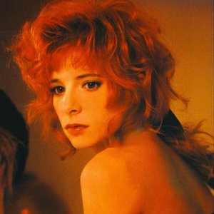 “Mylène Farmer”的封面