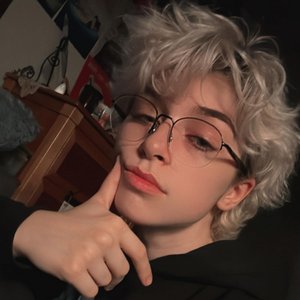 “Addison Grace”的封面