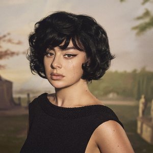 Imagem de 'Charli xcx'