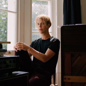 “Tom Odell”的封面