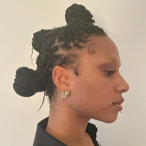“Anysia Kym”的封面