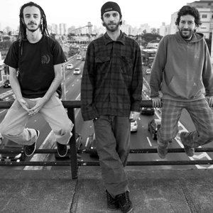 “Família Gangsters”的封面