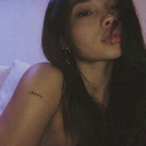 “Bbygirl”的封面