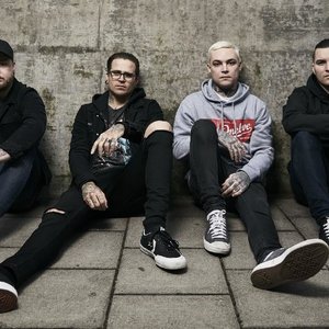 “The Amity Affliction”的封面
