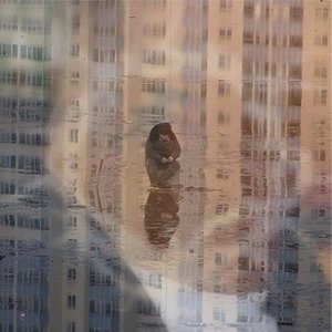 Immagine per '唱着那无人问津的歌谣 / Chang Zhe Na Wu Ren Wen Jin De Ge Yao'