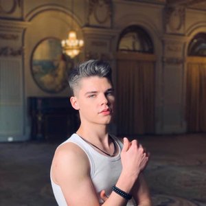 “Cristian Porcari”的封面