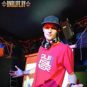 “DJ Andrew”的封面