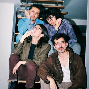 “Nicolás y los Fumadores”的封面