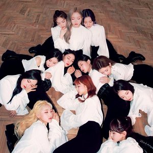 “이달의 소녀”的封面