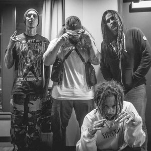 Bild für '$uicideboy$ & Travis Barker'
