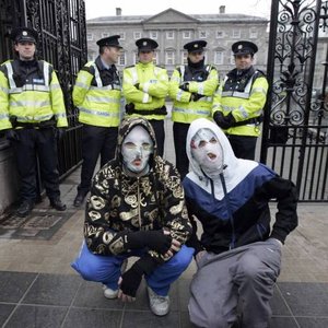 “The Rubberbandits”的封面