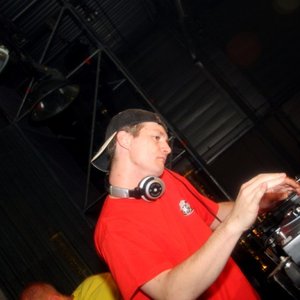 “DJ Chosen Few”的封面
