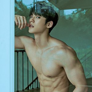 Image for 'LEE MINHYUK (HUTA)'