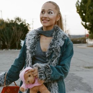 Image for 'Ariana Grande'