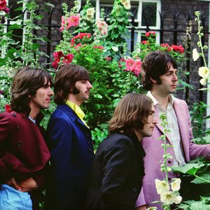 “The Beatles”的封面