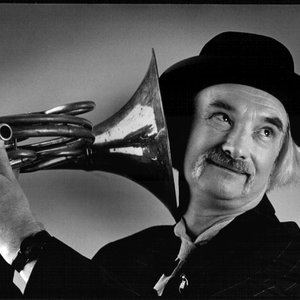 “Holger Czukay”的封面