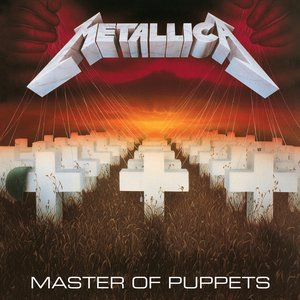 “Master Of Puppets (Deluxe Box Set / Remastered)”的封面