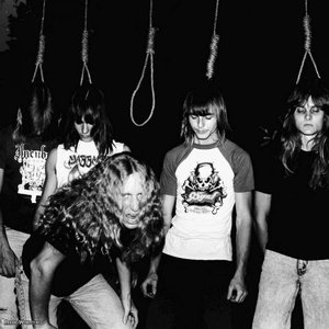 Zdjęcia dla 'Obituary'