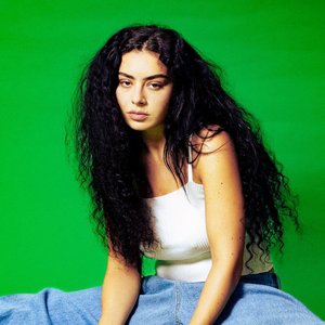 'Charli xcx'の画像