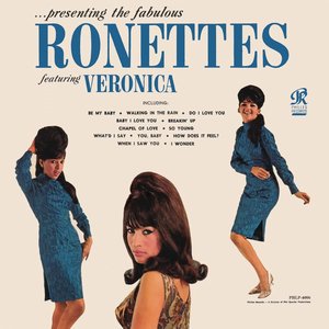 “Presenting the Fabulous Ronettes Featuring Veronica”的封面
