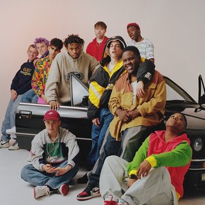 “BROCKHAMPTON”的封面