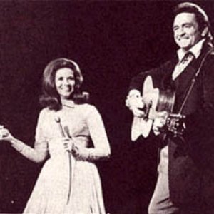 'Johnny Cash and June Carter Cash' için resim