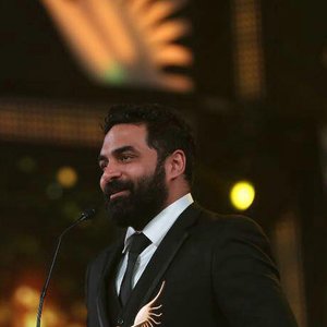 “Gopi Sundar”的封面