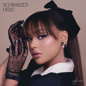 “Schwarzes Herz”的封面