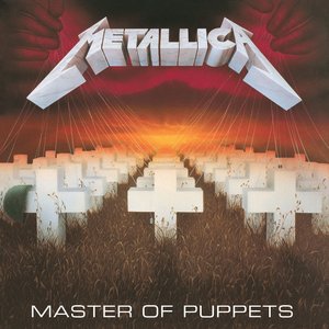 “Master of Puppets (Remastered Deluxe Box Set)”的封面