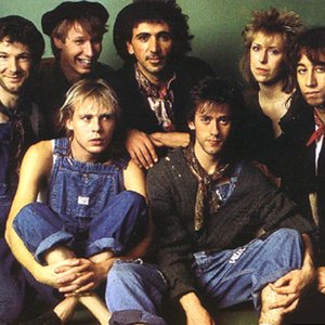 “Dexys Midnight Runners”的封面