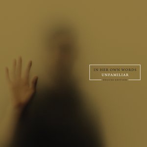 Imagem de 'Unfamiliar (Deluxe Edition)'