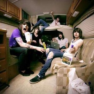 'Asking Alexandria'の画像